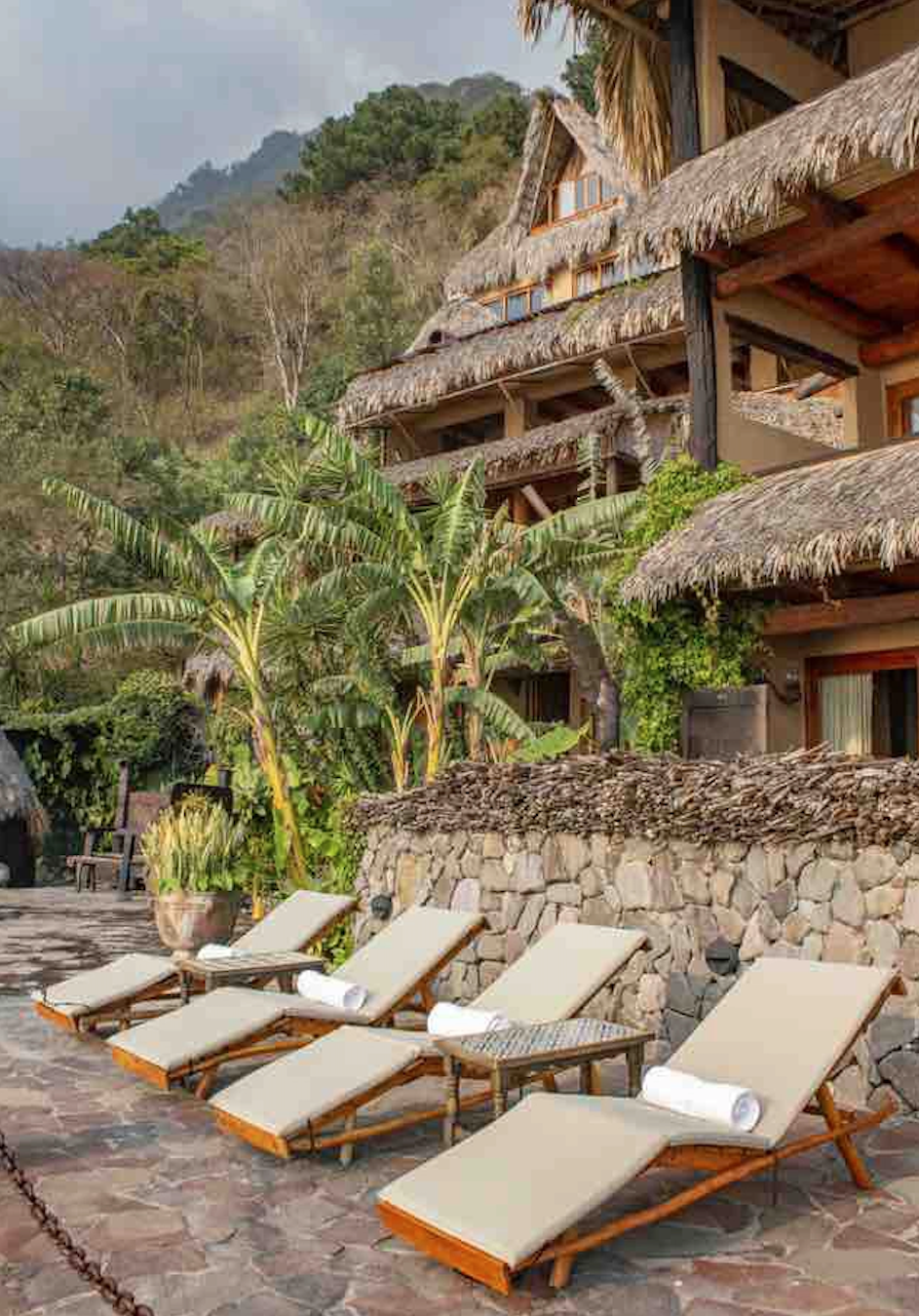 Laguna Lodge Eco- Resort